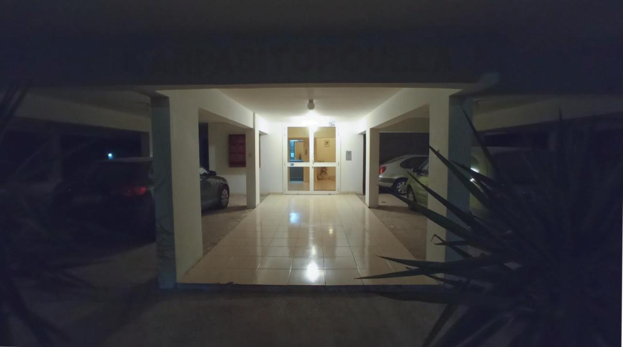Luxury Private Rooms -Sea View, Netflix, Gym- 5 Min From Beach! - Private Room In Shared Apartment لارنكا المظهر الخارجي الصورة