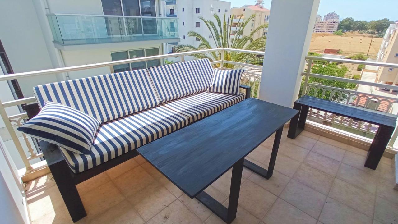 Luxury Private Rooms -Sea View, Netflix, Gym- 5 Min From Beach! - Private Room In Shared Apartment لارنكا المظهر الخارجي الصورة