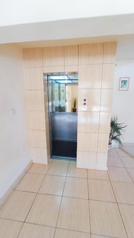 Luxury Private Rooms -Sea View, Netflix, Gym- 5 Min From Beach! - Private Room In Shared Apartment لارنكا المظهر الخارجي الصورة