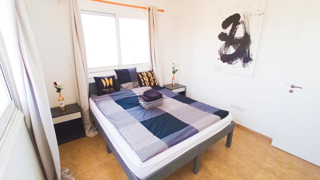 Luxury Private Rooms -Sea View, Netflix, Gym- 5 Min From Beach! - Private Room In Shared Apartment لارنكا المظهر الخارجي الصورة